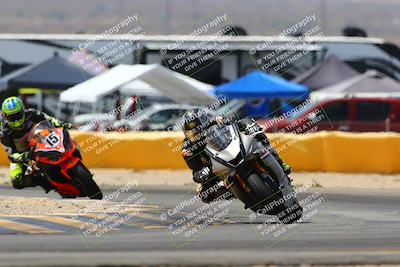 media/Apr-09-2022-SoCal Trackdays (Sat) [[c9e19a26ab]]/Turn 2 (1140am)/